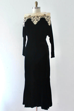 vintage 1930s black velvet evening gown