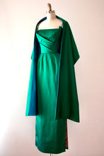 Load image into Gallery viewer, vintage 1950s emerald green dress and shawl set