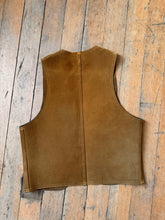 Load image into Gallery viewer, vintage 1970s suede LEVIS vest