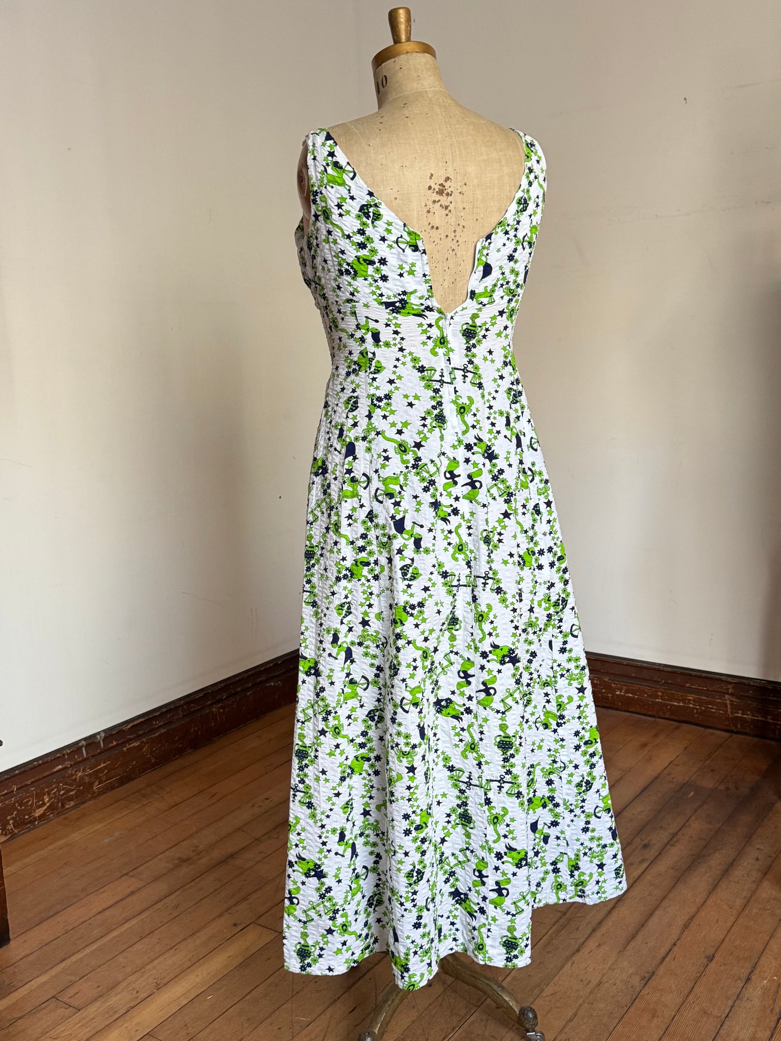 vintage 1970s Astrological Zodiac novelty maxi dress {XL} – Trunk of Dresses vintage 1970s Astrological Zodiac novelty maxi dress {XL} – Trunk of Dresses