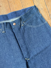 Load image into Gallery viewer, NOS vintage 1960s Sanforized denim jeans