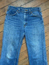 Load image into Gallery viewer, vintage 1970s GWG cut off denim jeans 30W