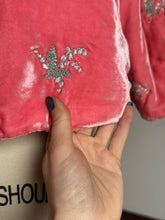 Load image into Gallery viewer, vintage 1940s plush velvet bed jacket {XL}