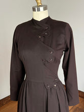 Load image into Gallery viewer, vintage 1940s brown wool princess coat {s}