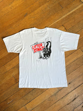 Load image into Gallery viewer, vintage 1990s LITTER STINKS skunk t-shirt