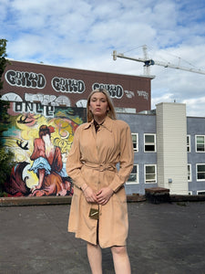 vintage 1940s beige coat {s/m}