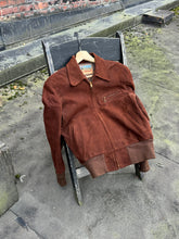 Load image into Gallery viewer, vintage 1940s suede jacket