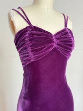 Load image into Gallery viewer, vintage 1930s purple velvet gown {xs}