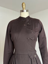 Load image into Gallery viewer, vintage 1940s brown wool princess coat {s}