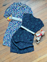 Load image into Gallery viewer, vintage 1940s rayon novelty dress {M/L}
