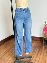 Load image into Gallery viewer, vintage 1960s 70s altered Wrangler denim jeans