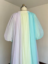 Load image into Gallery viewer, vintage 1960s colorful peignoir lingerie set {L}