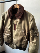 Load image into Gallery viewer, vintage 1950s nylon B-15 flight jacket bomber