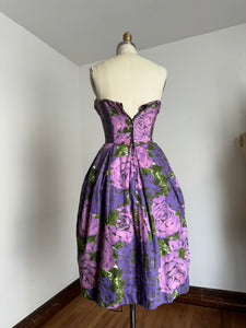 vintage 1950s purple roses dress {xs}