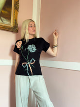 Load image into Gallery viewer, vintage 1940s floral knit top {xs-L}