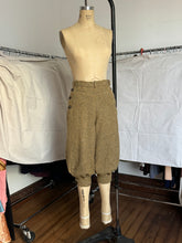 Load image into Gallery viewer, vintage 1920s knickerbockers trousers plus four breeches 30&quot; waist