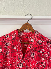 Load image into Gallery viewer, vintage 1950s 60s bandana top {s/m}