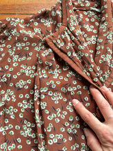 Load image into Gallery viewer, vintage 1940s floral rayon blouse {m}
