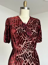 Load image into Gallery viewer, vintage 1930s sheer devoré velvet dress {m}