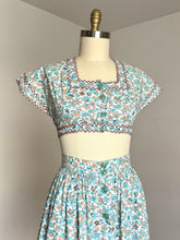 Load image into Gallery viewer, vintage 1940s cotton floral skirt and crop top set {m}