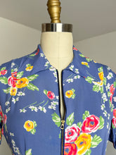 Load image into Gallery viewer, vintage 1930s floral rayon dressing gown {xs}