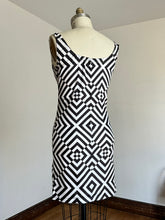 Load image into Gallery viewer, vintage 1960s psychedelic black and white dress {s/m}