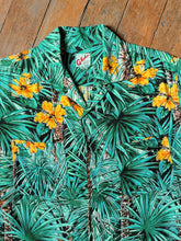 Load image into Gallery viewer, vintage 1960s rayon Hawaiian shirt - loop collar