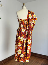 Load image into Gallery viewer, vintage 1950s Alfred Shaheen sarong dress &amp; men’s shirt set