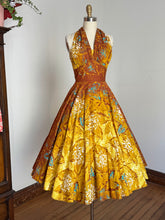 Load image into Gallery viewer, vintage 1950s Kamehameha sun dress {s}