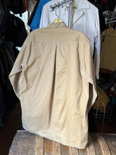 Load image into Gallery viewer, vintage 1940s khaki work shirt