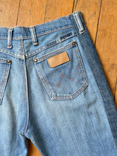 Load image into Gallery viewer, vintage 1960s 70s altered Wrangler denim jeans