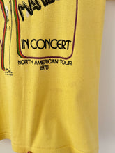 Load image into Gallery viewer, vintage 1978 Barry Manilow t shirt