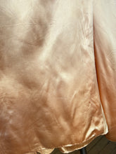 Load image into Gallery viewer, vintage 1940s pink satin dressing gown {s}