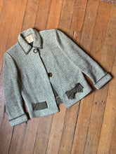 Load image into Gallery viewer, vintage 1950s green jacket {m}