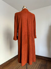 Load image into Gallery viewer, vintage 1940s suede coat {m/L}