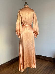 vintage 1940s pink satin dressing gown {s}