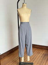 Load image into Gallery viewer, RARE vintage 1940s women’s baseball uniform {xs}