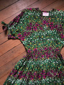 vintage 1940s silk floral dress {s}