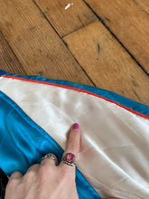 Load image into Gallery viewer, vintage 90s reproduction Geisha Sukijan souvenir jacket - reversible