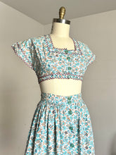 Load image into Gallery viewer, vintage 1940s cotton floral skirt and crop top set {m}