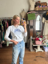 Load image into Gallery viewer, vintage 1990s Shakespeare sweatshirt