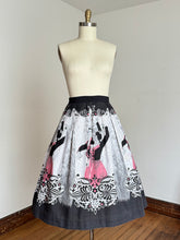 Load image into Gallery viewer, vintage 1950s Flamenco dancers border print skirt {32&quot;W}