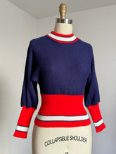 Load image into Gallery viewer, vintage 1950s dolman sleeve sweater {xs-m}