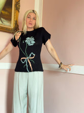 Load image into Gallery viewer, vintage 1940s floral knit top {xs-L}