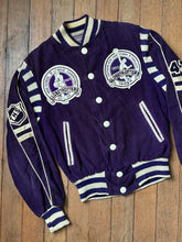 Load image into Gallery viewer, vintage 1950s Globetrotters basketball jacket