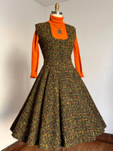 Load image into Gallery viewer, vintage 1950s fleck skirt set {m}