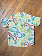 Load image into Gallery viewer, vintage 1950s Hawaiian Leis print shirt - loop collar