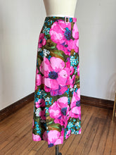 Load image into Gallery viewer, vintage 1960s pink floral maxi skirt {s}