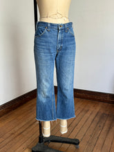 Load image into Gallery viewer, vintage 1970s GWG cut off denim jeans 30W