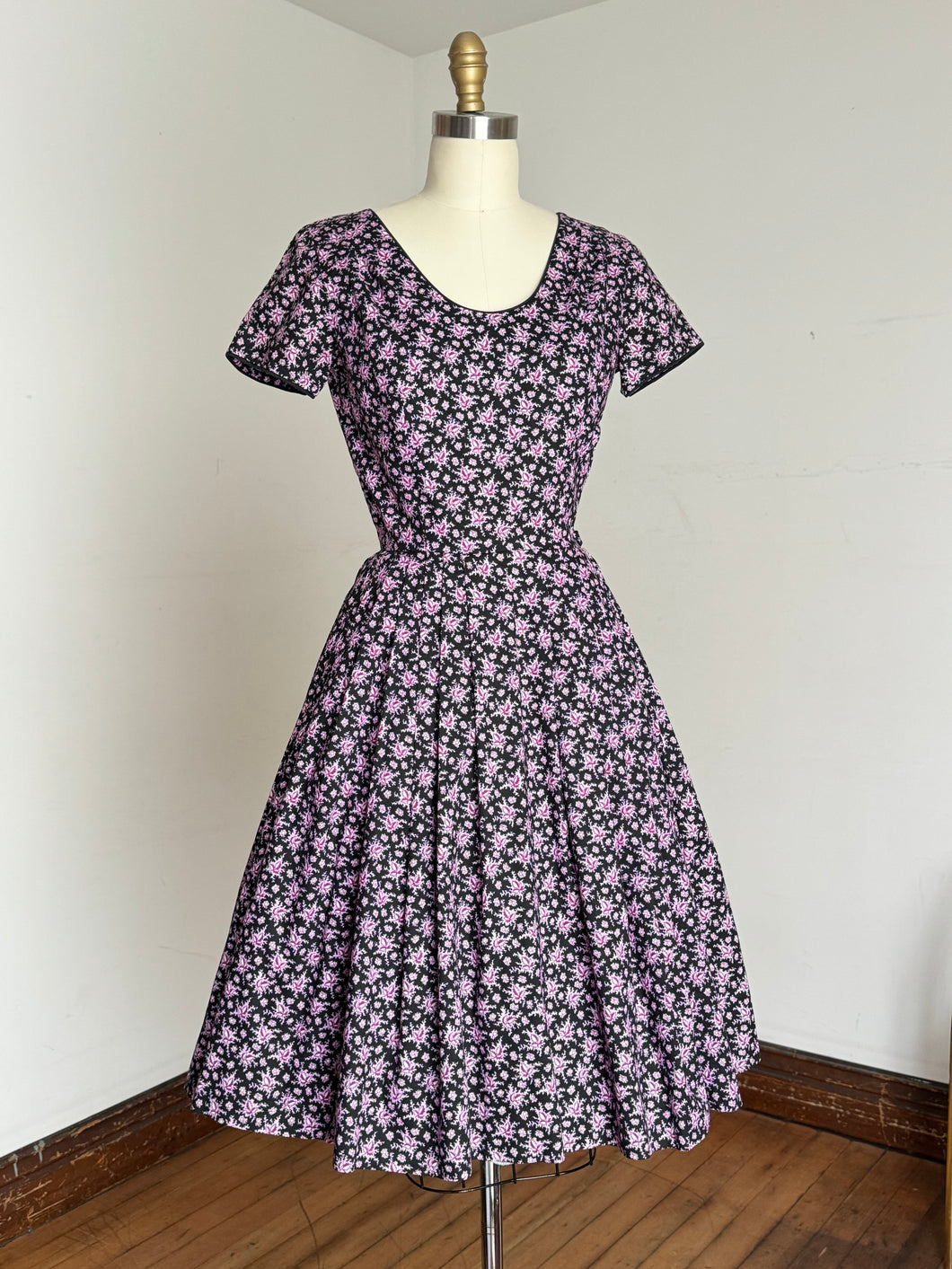 vintage 1950s Jerry Gilden floral cotton dress {xs}